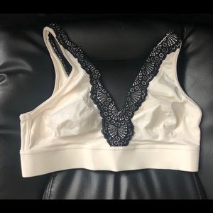 Soma embraceable wireless bra